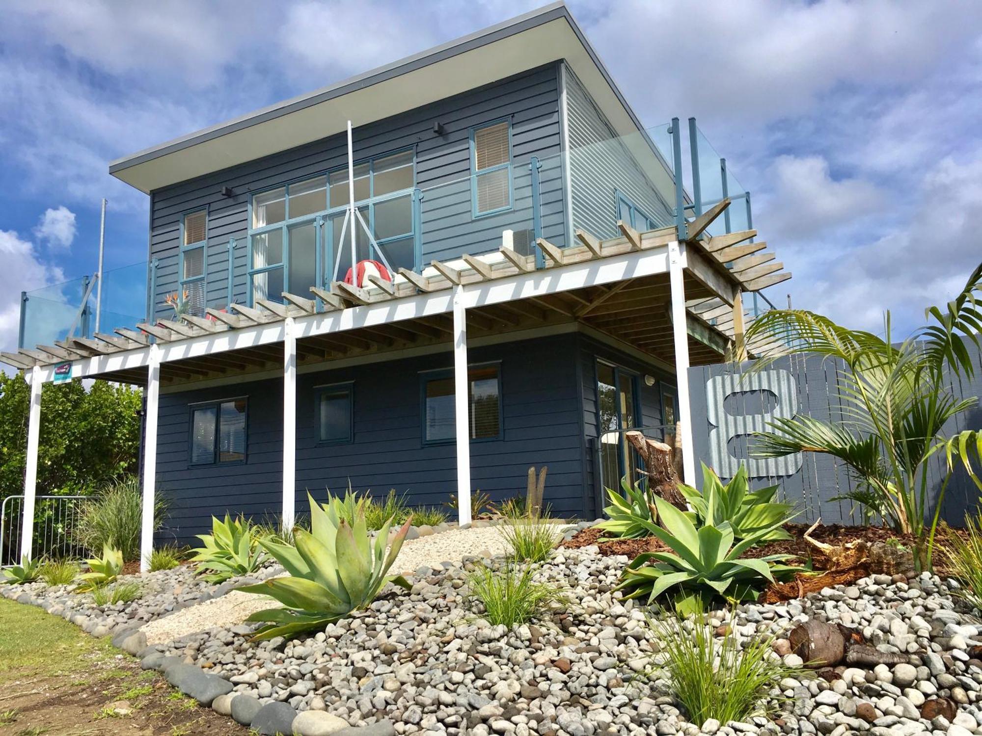 Oceans 8 - Mangawhai Heads Holiday Home المظهر الخارجي الصورة